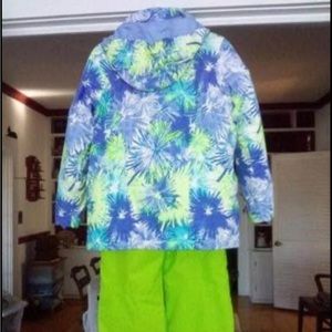 Northface Girls Jacket Size XL(18) & Jupa Green Girls Ski Pants Size 12.